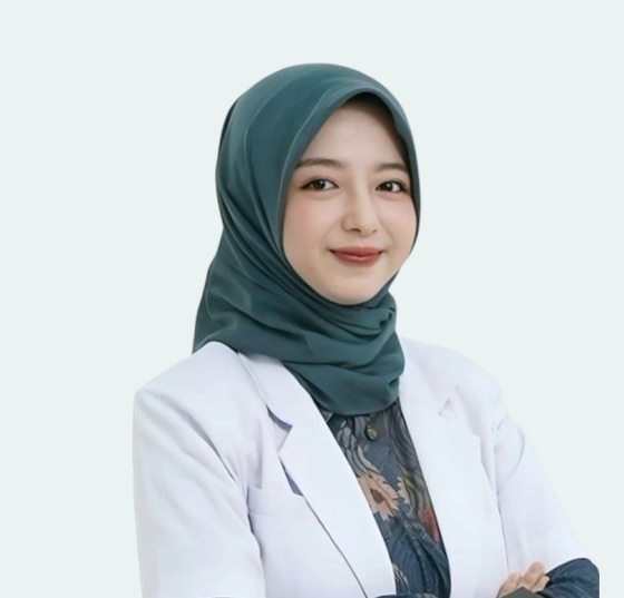 drg. Regina Shaqila Fendri, dokter gigi Krystal Dental